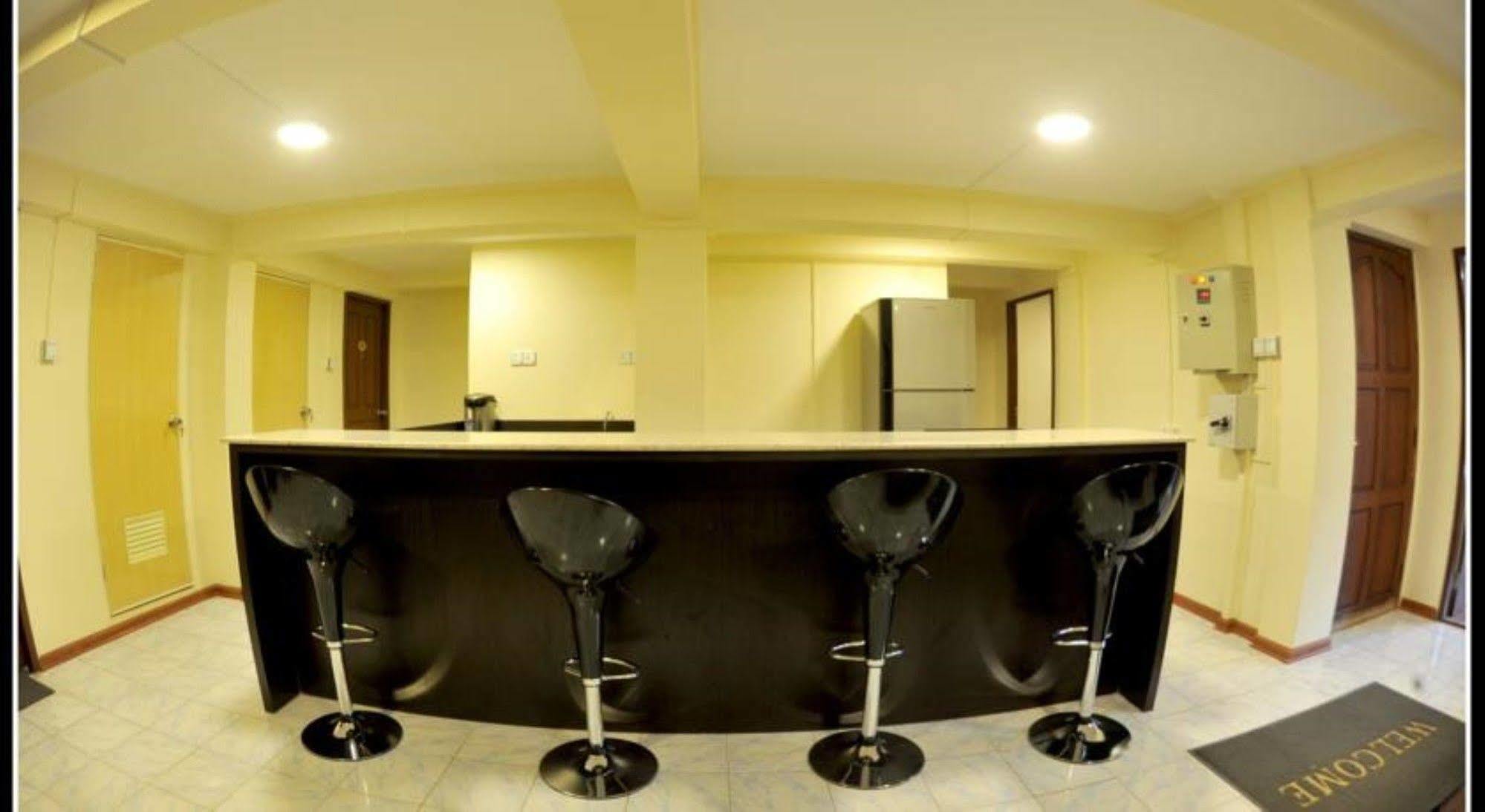 York Residence Rangun Kültér fotó