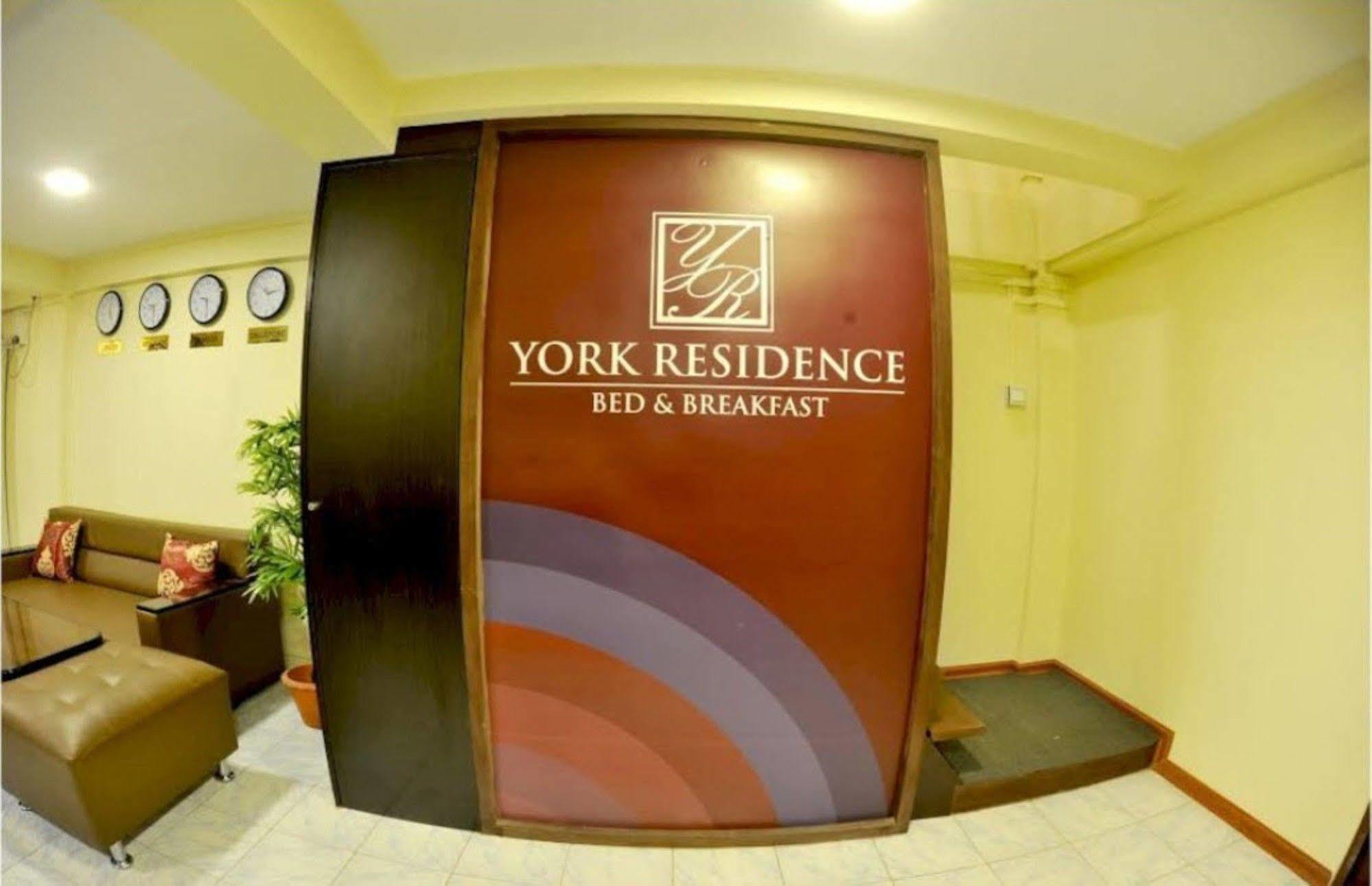 York Residence Rangun Kültér fotó