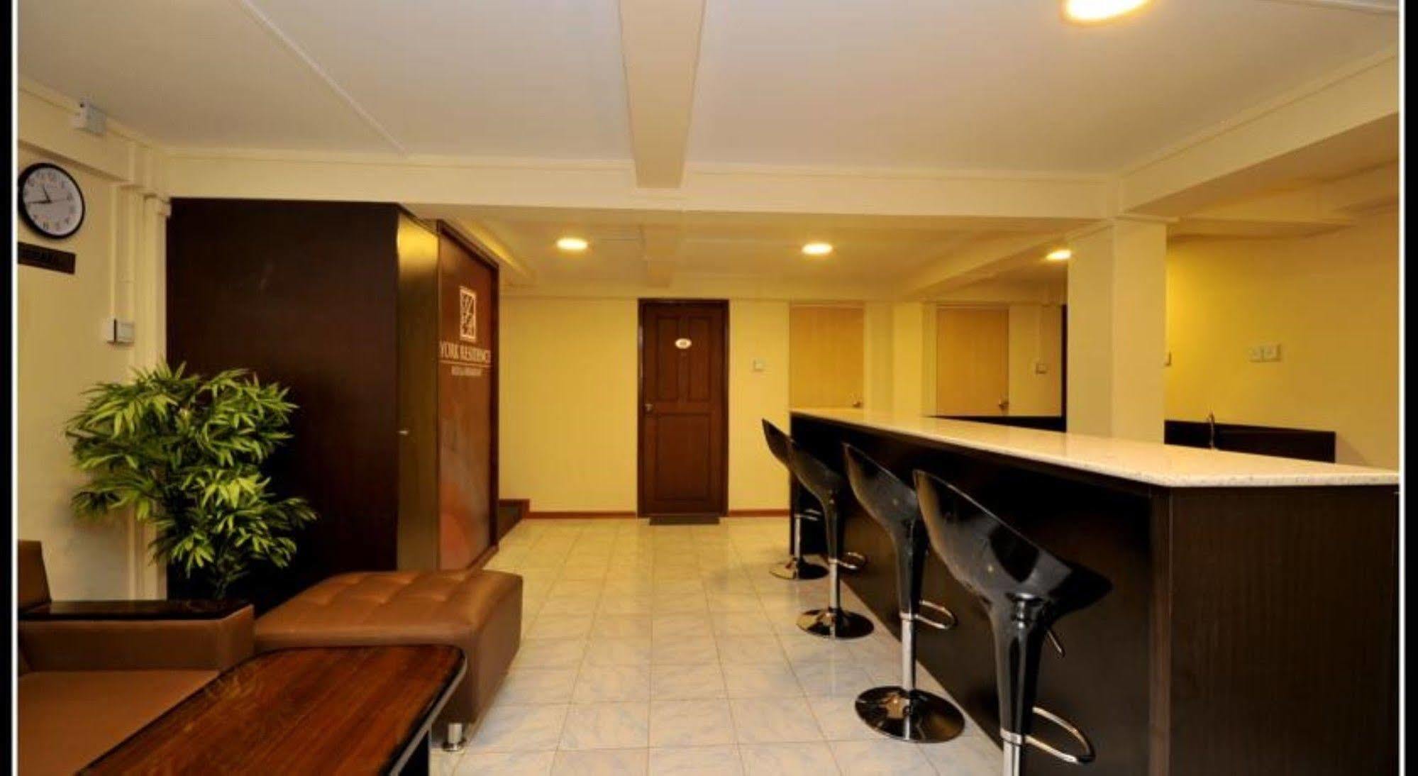 York Residence Rangun Kültér fotó